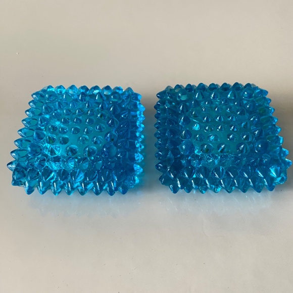 Vintage Fenton Art Glass Hobnail Tea-Light or Candleholders - Picture 4 of 8